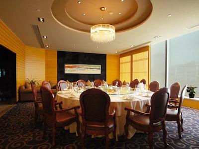 دز ریورویو هانگزهو