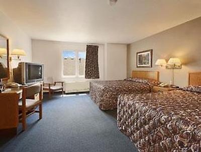 سوپر 8 نرد ب