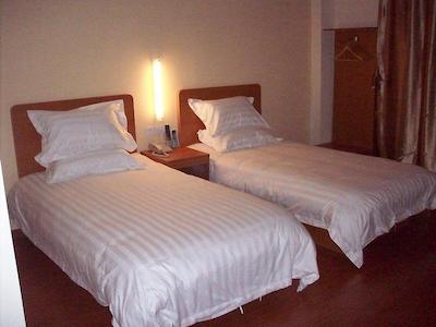 ییتینگ 6-ای هتل پودونگ اونیو