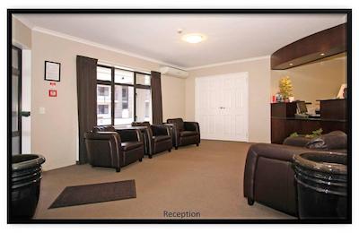 اتیا متر لج