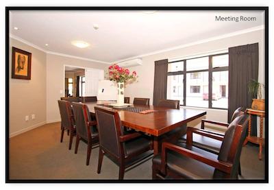 اتیا متر لج