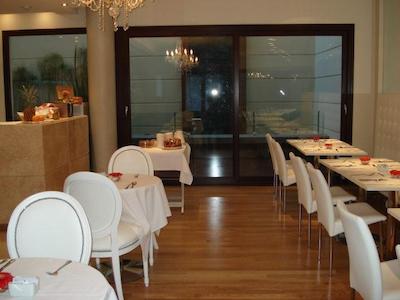 پوربیرز هتل بوتیک