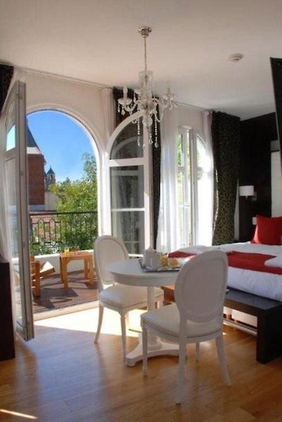 پوربیرز هتل بوتیک