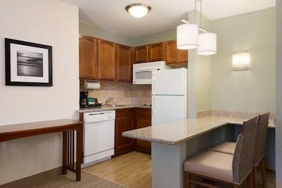 هموود سویتز بای هیلتون جاکسُنویل دیروود پارک