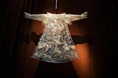 د آپزیت هاوس