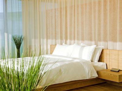 د آپزیت هاوس