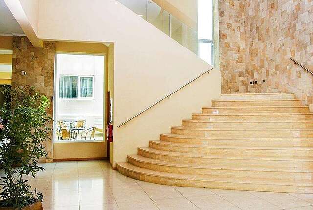 وایندهام گاردن کنسپشنن