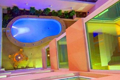 وایندهام گاردن کنسپشنن