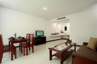 کرابی اکوامارین ریزرت