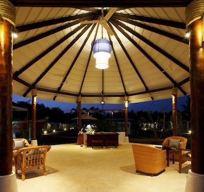 کرابی اکوامارین ریزرت