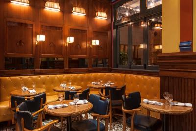 د استاندارد ایست ویلیج-د کوپر اسکوار