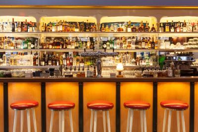 د استاندارد ایست ویلیج-د کوپر اسکوار