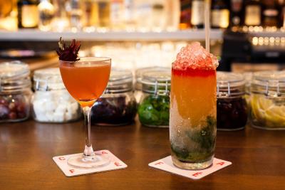 د استاندارد ایست ویلیج-د کوپر اسکوار