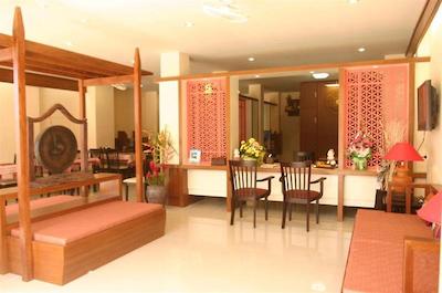 او نانگ کزی پلاس