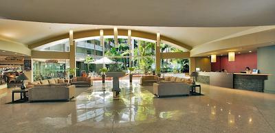 دوبلتری بای هیلتون هتل کیرنز