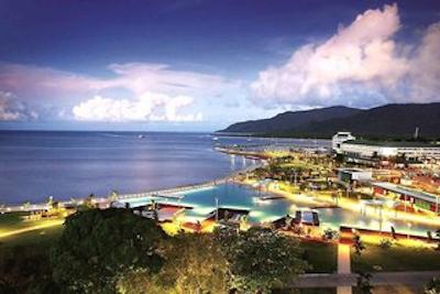 دوبلتری بای هیلتون هتل کیرنز