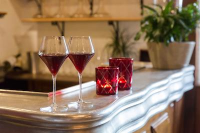 لری دز چنس د اُریجینالز رلیز