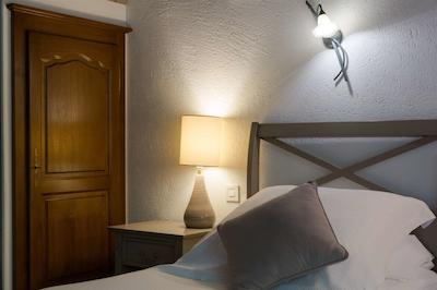 لری دز چنس د اُریجینالز رلیز