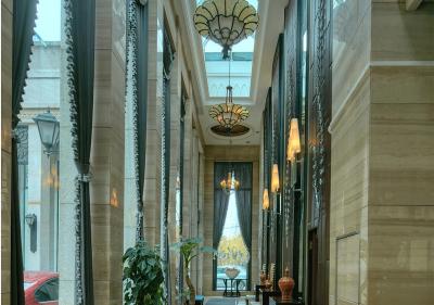 شانگهای نیو سنچری مانجو هتل لوشان