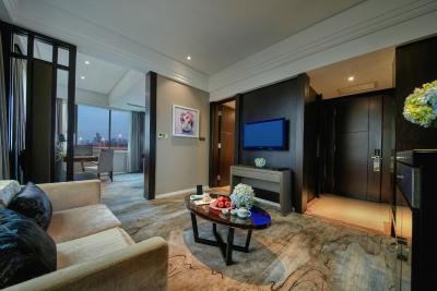 شانگهای نیو سنچری مانجو هتل لوشان