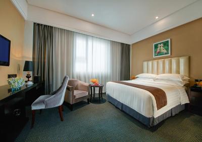 شانگهای نیو سنچری مانجو هتل لوشان