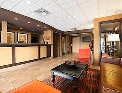 رامادا بای ویندهام سوری/لانگلی