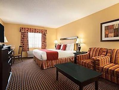 رامادا بای ویندهام سوری/لانگلی