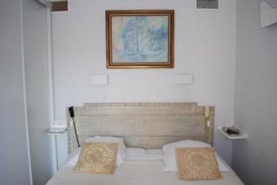 ریویرا بست اُف رسیدنس