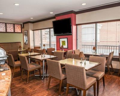 هلید این ایندیاناپلیز دونتون