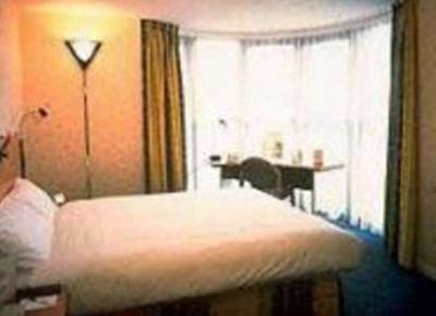 هلید این اکسپرز لندن سیتی