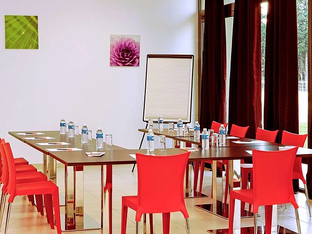 اپاردتل اداجیو اکسز اوینن