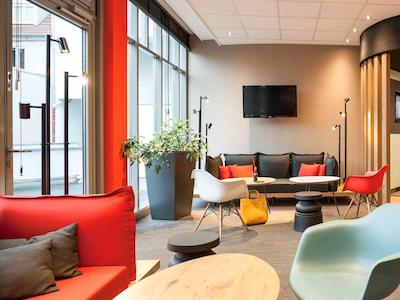 ایبیز ارفورت آلتستادت هتل