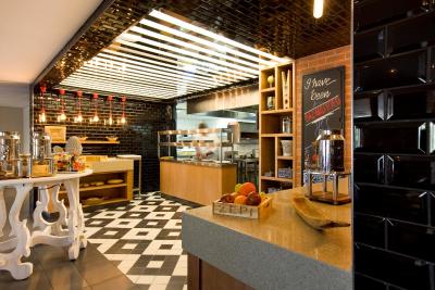 سانسکوار کاپ تون گاردنز