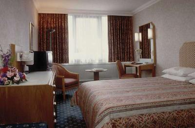 هلید این لندن کنسینگتون فروم