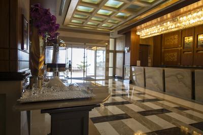 کریستال فمیلی ریزورت