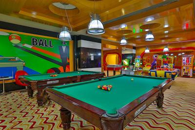 کریستال فمیلی ریزورت