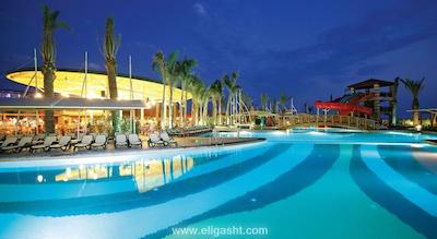 کریستال فمیلی ریزورت