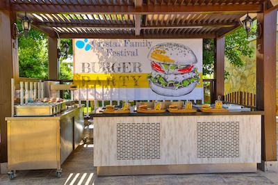 کریستال فمیلی ریزورت