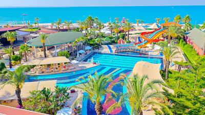 کریستال فمیلی ریزورت