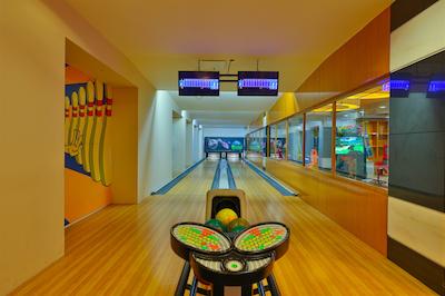 کریستال فمیلی ریزورت