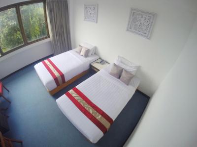 پوکت تاون این