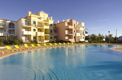 ادن ویلیج اپارتامنتز