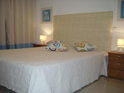 ادن ویلیج اپارتامنتز