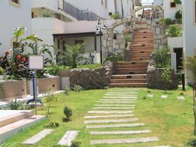 اُزوکارا اپارتمنتز ایی