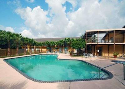 کوالیتی این اند سویتز نرگ پارک-مدیکال سنتر