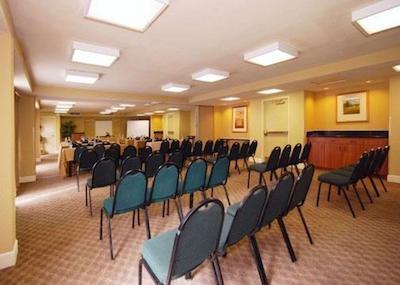 کوالیتی این اند سویتز نرگ پارک-مدیکال سنتر