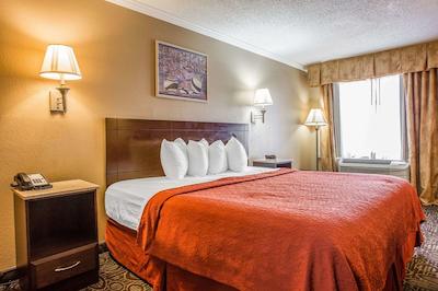 کوالیتی این اند سویتز فت جاکسُن مینگات