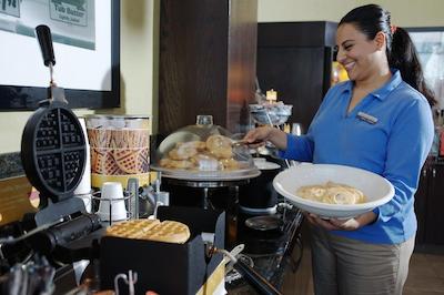 هامپتون این اند سویتز ناشویل-دونتون