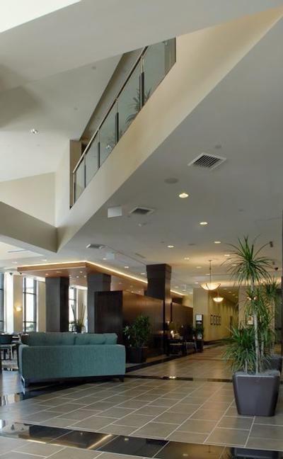 هامپتون این اند سویتز ناشویل-دونتون