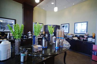 هامپتون این اند سویتز ناشویل-دونتون